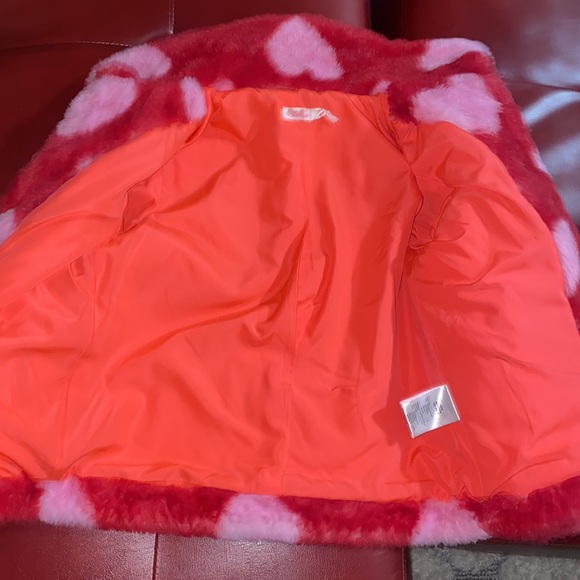 Billy bush fun fur jacket heart detail - Picture 2 of 5